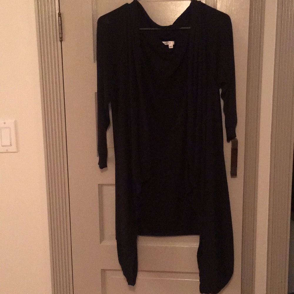 loose black cardigan